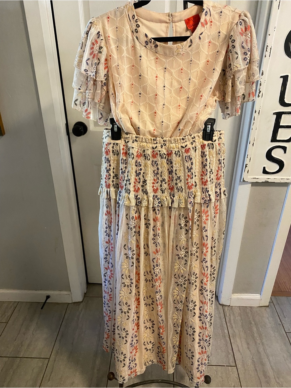 V Christina Bohemian Floral skirt and top in Cream with Coral & Navy size L